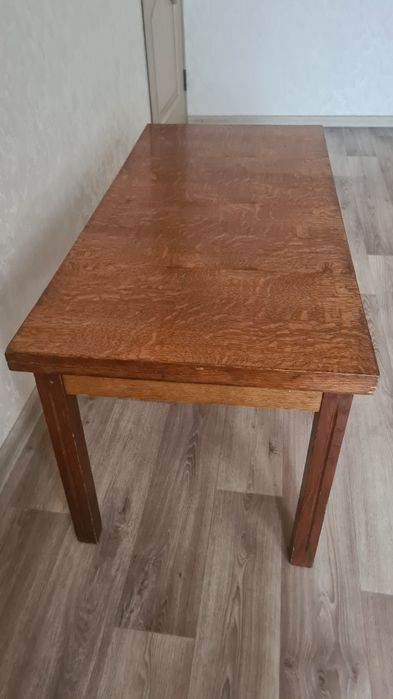 Продам журнальный столик