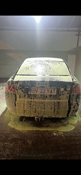 Vând Audi a4 b6 motor 1.9 tdi cod motor awx