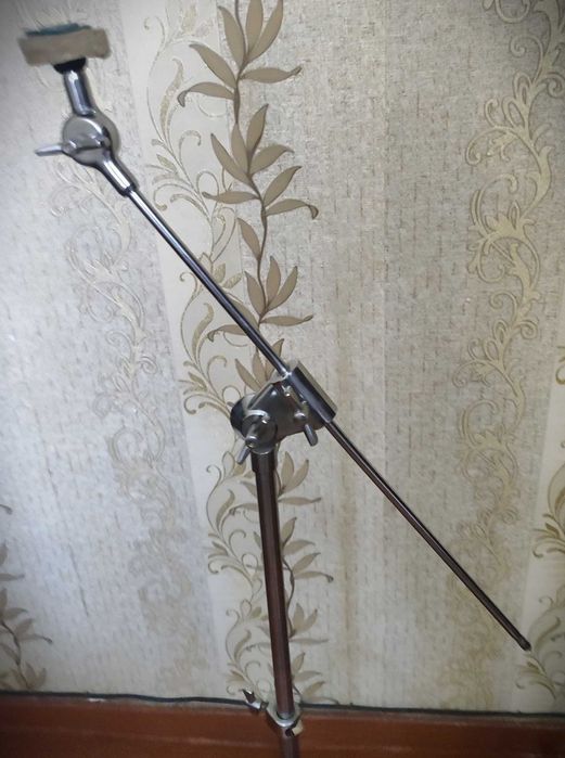 Стойки для барабанных тарелок AMATI !