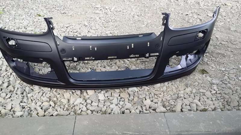 Golf 5 Gti предна броня