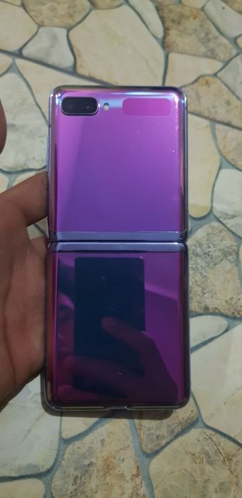 Samsung z flip bor