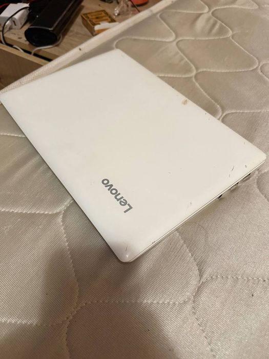 Ноутбук Lenovo Compact