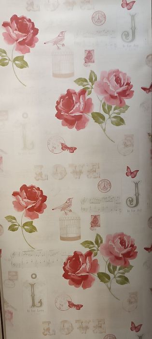 Тапет хартиен червени цветя