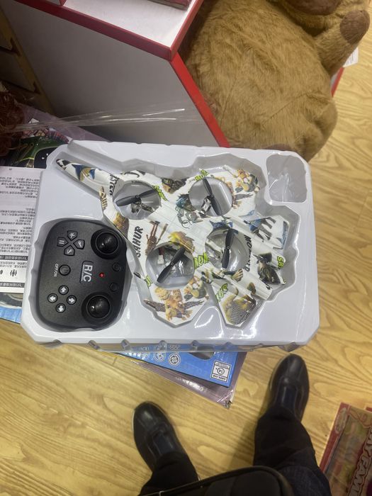 Uchadigan samalyot dron