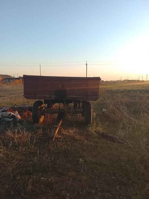 Продам прицеп ПТС4