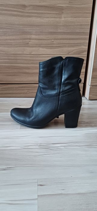 Боти ест.кожа-36 номер