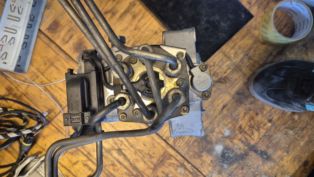 Нафтова помпа за VW Пасат 5 ,Ауди А6,А4 2.5 TDI 97- 2004г