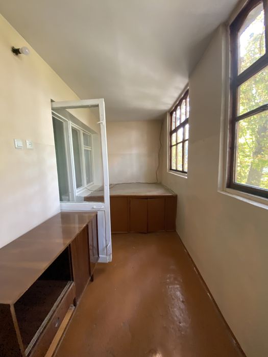 Продается Таш. Обл город Нурафшан Микрарайон