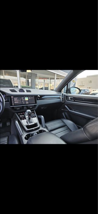 Porsche Cayenne Coupe