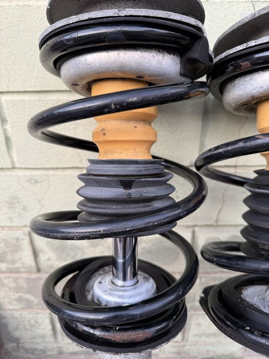 Перед стойка на бмв е39