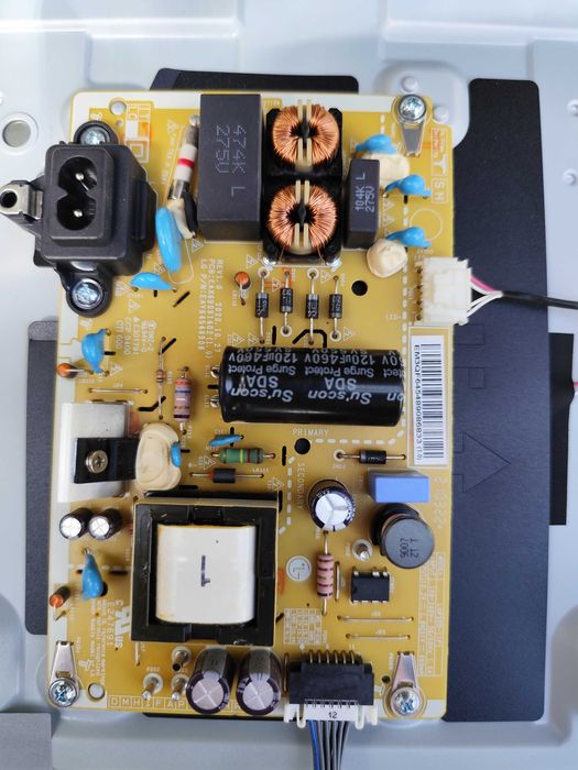 LG 32LM550BPLB Led tv