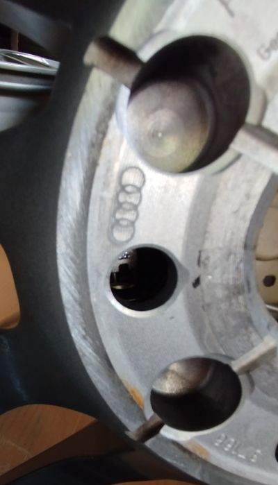 Оригинални джанти 19 цола Audi A3 S3 Rs3 TT