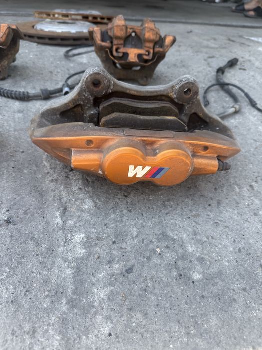 Спирачни апарати bmw f30 f31 f32 f33 f36 бмв ф30 ф31 ф32 ф36