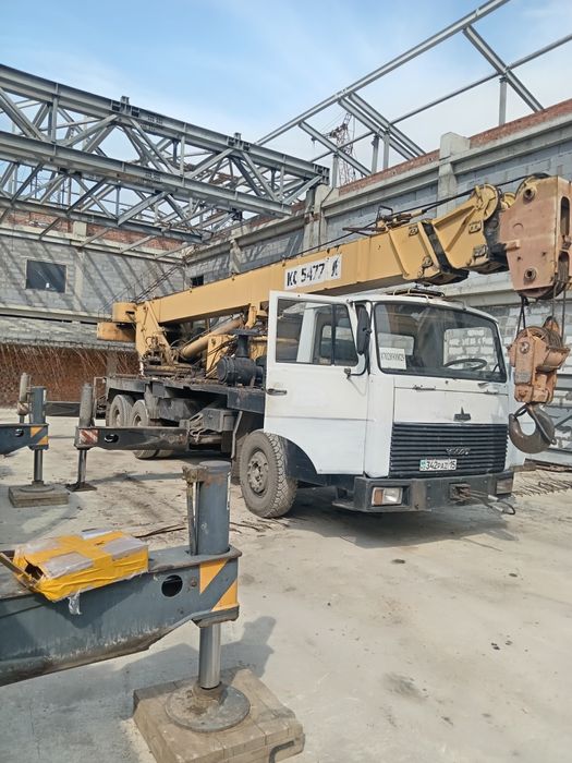 Продам автокран 25тонн