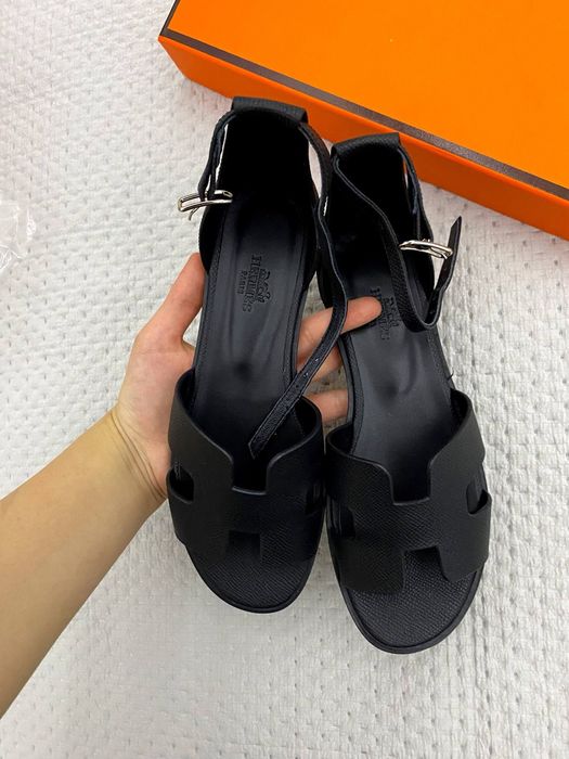 Босоножки hermes черные