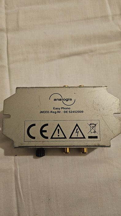 Продавам: Грамофонен предусилвател Analogis Easy Phono