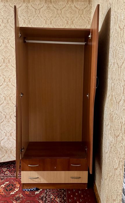Шкаф для одежды двухстворчатый