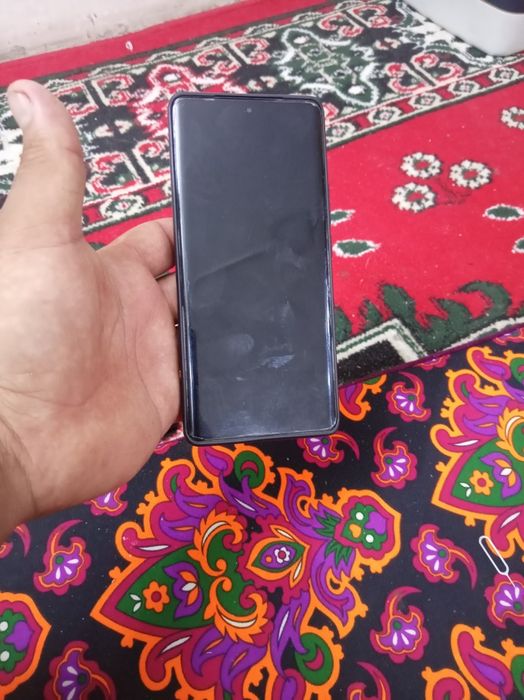 Tecno spark 20 pro plus холати йахши ишлашга гап йок котмайди  8.256