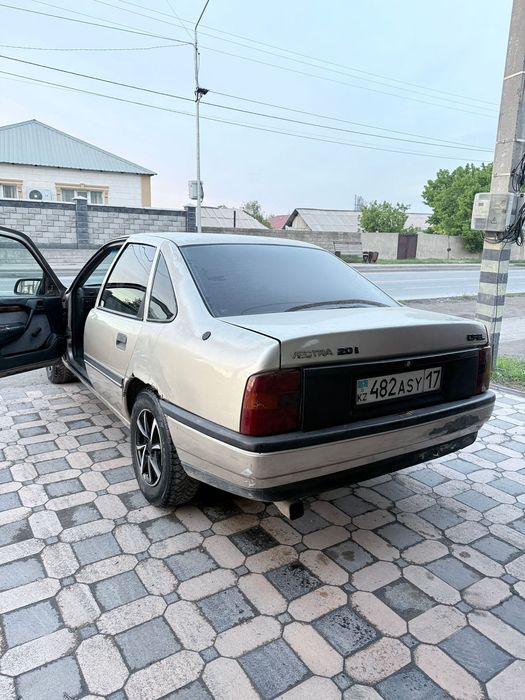 Продам opel vectra