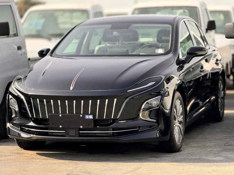 Hongqi e-qm5 610km res naxtga va xalol nasiyaga