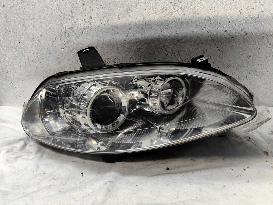 Оригинален НОВ фар Фиат Крома  Fiat Croma Xenon