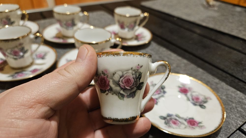 Set cesti cafea vechi din portelan