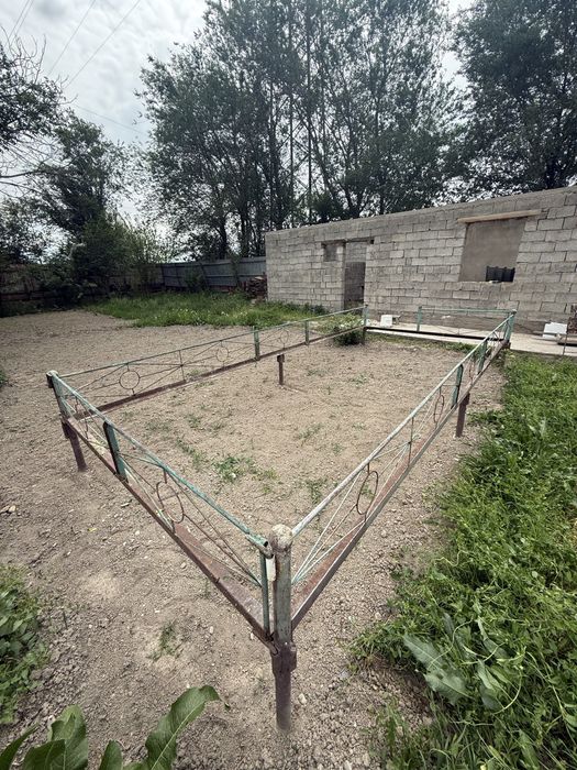 Тапчан для отдыха на улицу
