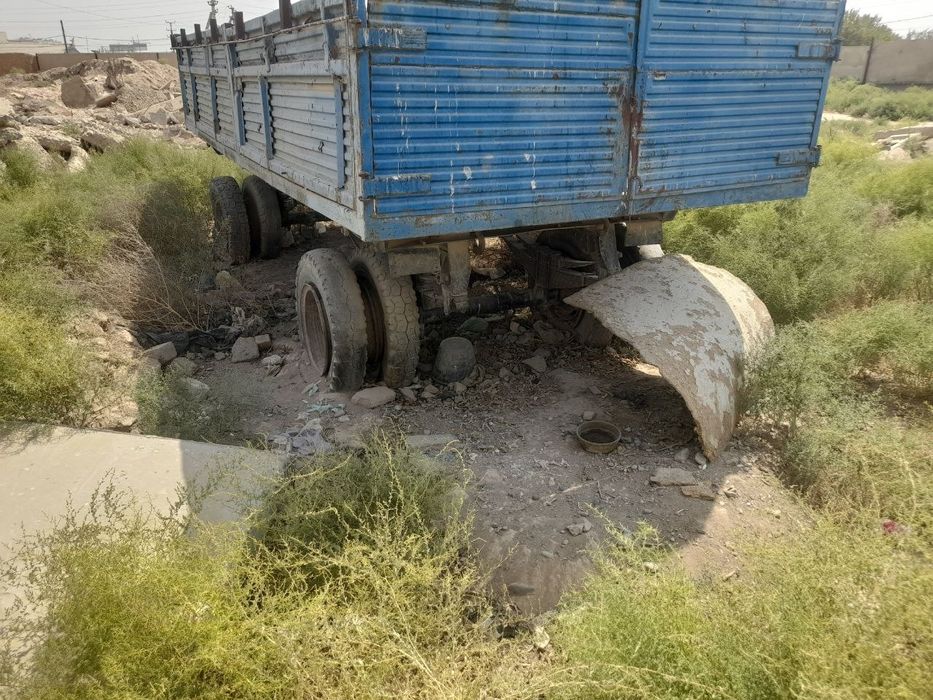 Kamaz prisep sotiladi.