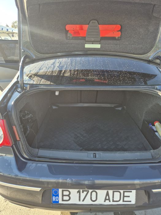 De vânzare Volkswagen B6