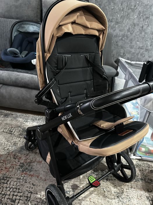 Продам коляску 2в1