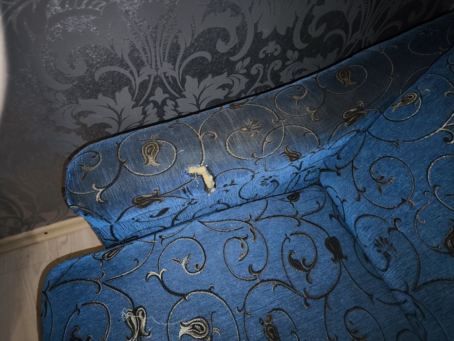 Диван+2 кресла б/у