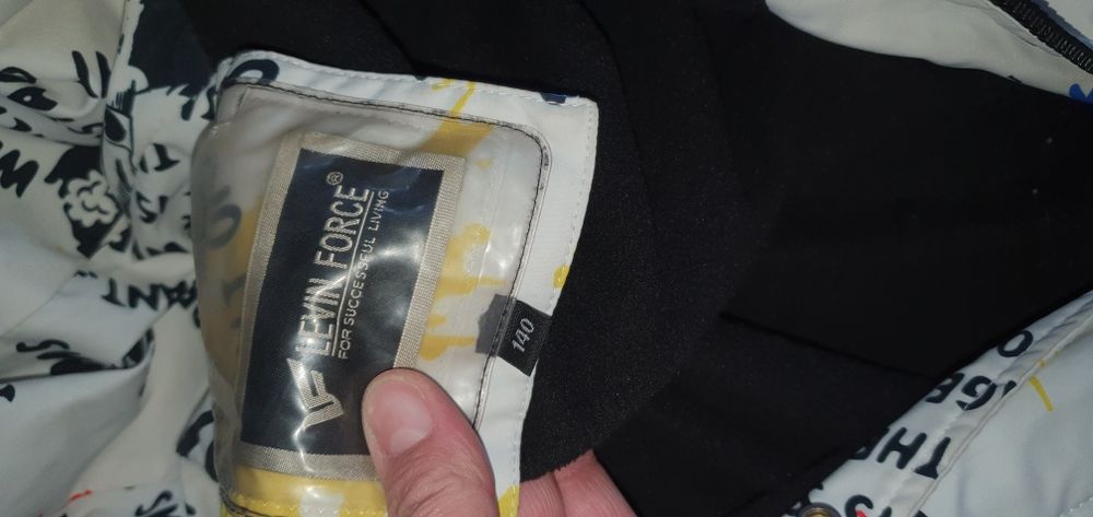 Куртка зима 140 д