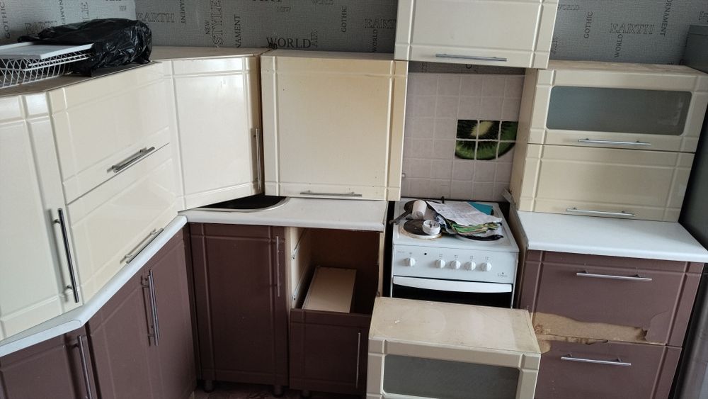 Угловой кухонный гарнитур