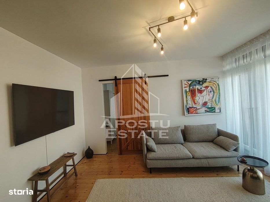 Apartament modern, 2 camere, centrala proprie, Uranus plaza Timisoara