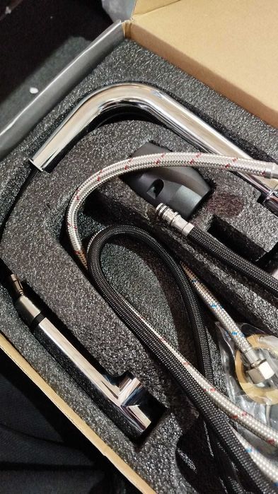 Baterie chiuvetă bucătărie Furious, din inox, cu duză pull-out 360°