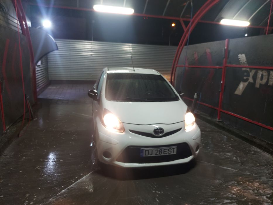 Toyoya aygo an 2012