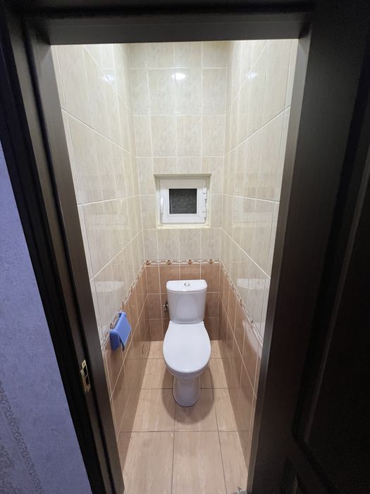 Юнусабад 19  Своя Продам или сдам 3/1/5   нежилое вдоль дороги