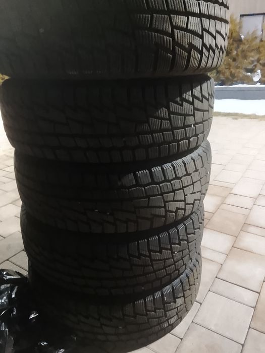 Зимний покрышки 195/65/15