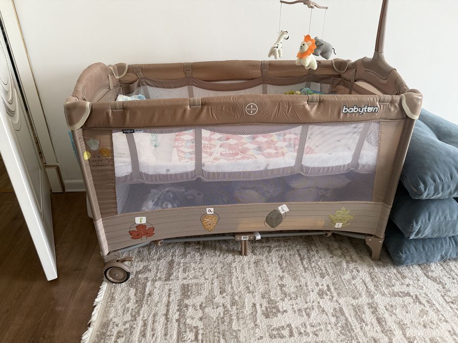 Продам монеж кровать