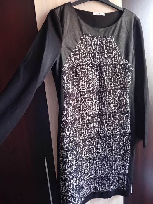 Спортното елегантна  рокля!