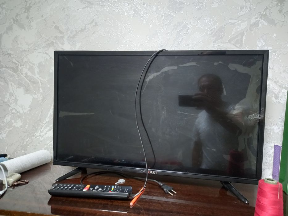 Tilvizor 2 ta LG, shvaki