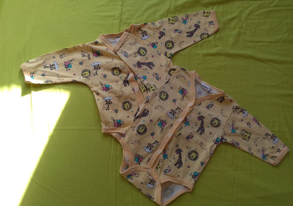 Дрехи за близнаци