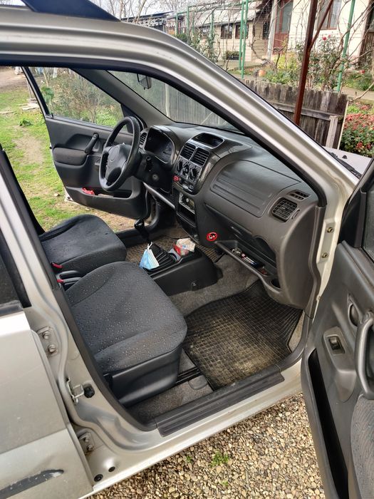 Suzuki Ignis FH, 1,3 benzină, 4WD, 2002