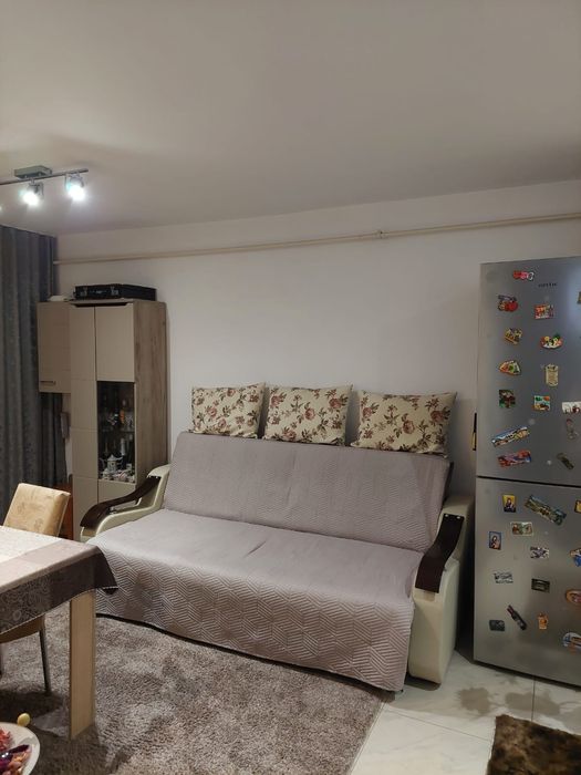 Vând apartament-constructie 2020, 2 camere-aprox.54 mp., vis-a-vis de Han Craiovita. Parțial - mobilat, zona foarte buna.Preț negociabil 120.000 euro
