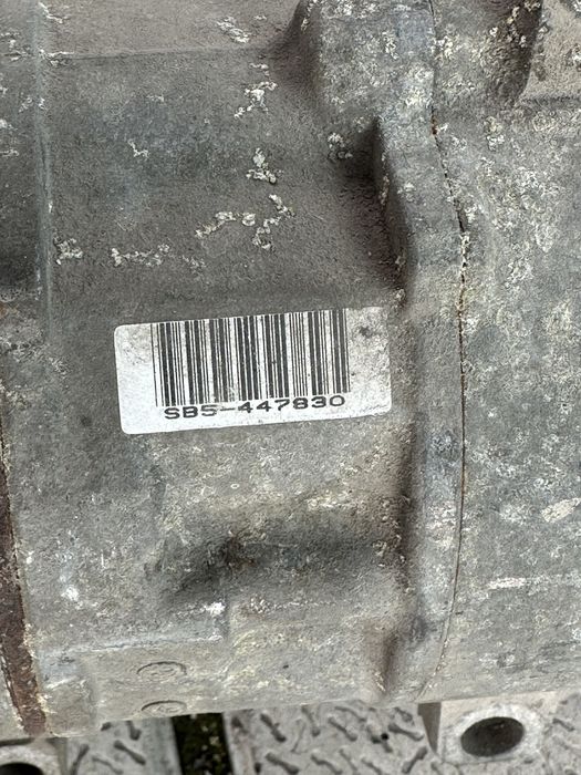 Компрессор кондицонеоа камри 40