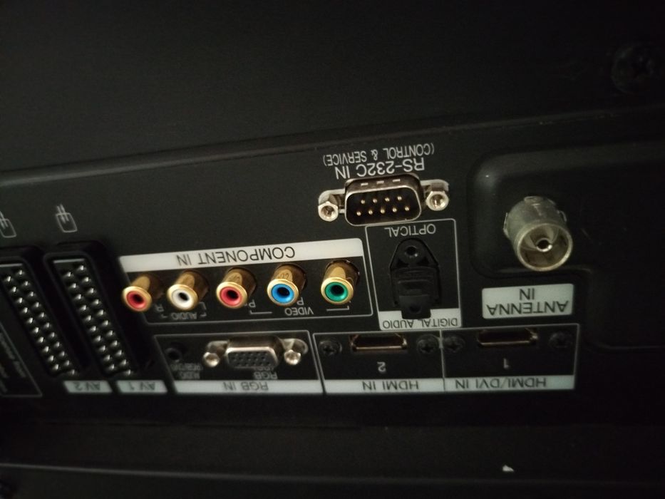 Продам телевизор LG