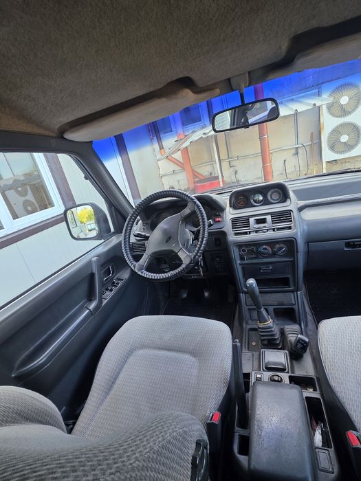 Джип Mitsubishi Pajero