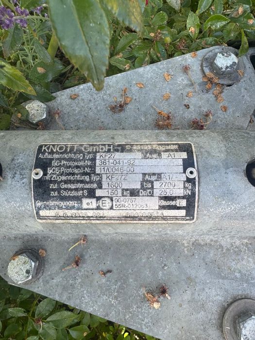 Vand remorca dublu ax cu prelata