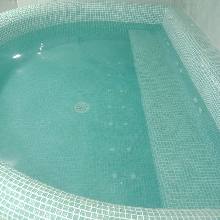 Ремонт, обслуживание бассейнов.