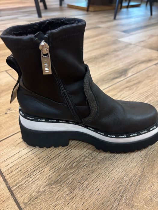 Боти дамски без забележка